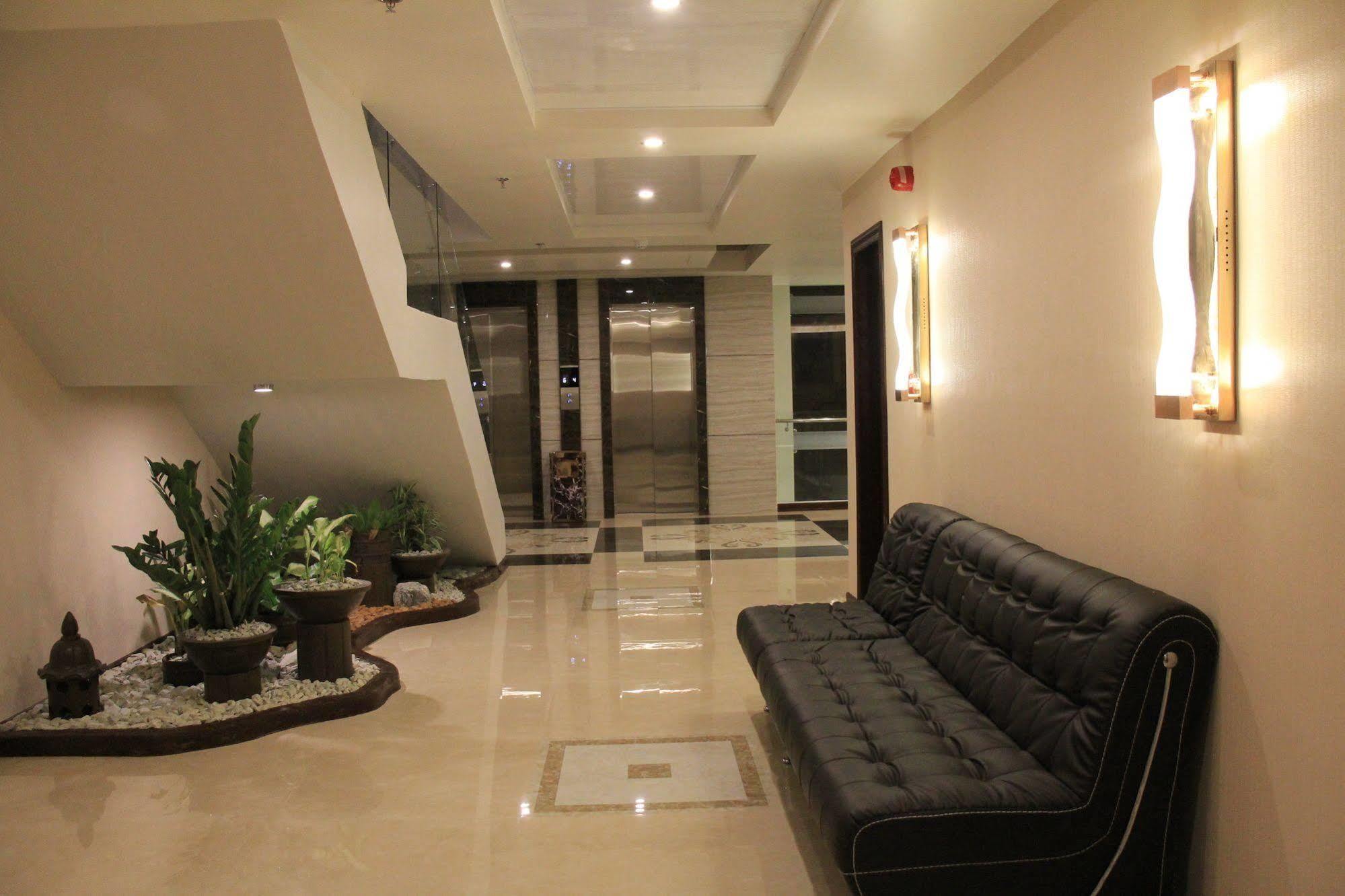 Savannah Resort Hotel Angeles Exteriér fotografie